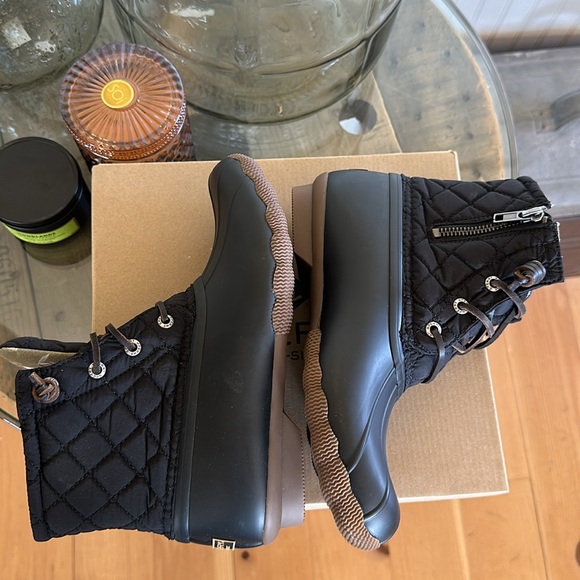 Women’s sperry topsider waterproof rubber boot - Picture 6 of 12